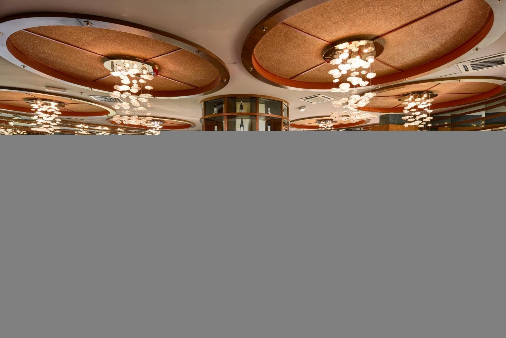 Regnum The Crown Özel Plaj